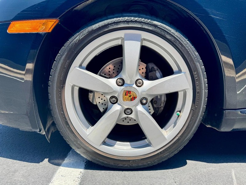 Porsche Boxster Vehicle Image 18