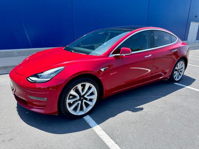 Tesla Model 3 Long Range RWD Vehicle Image 07