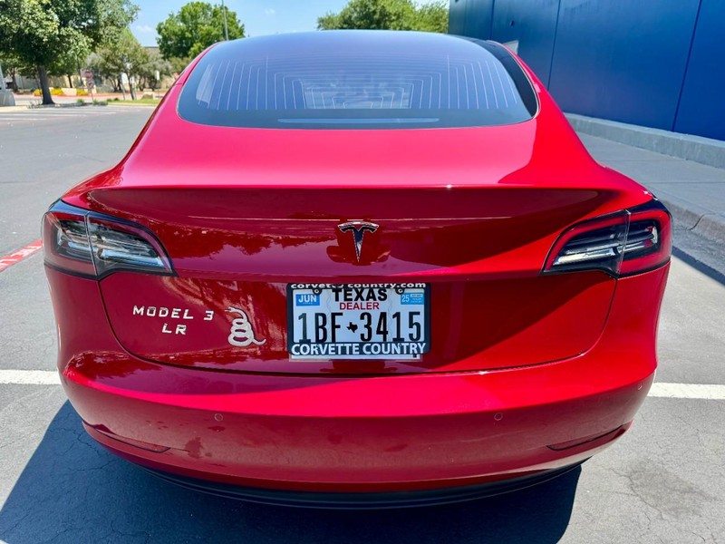 Tesla Model 3 Long Range RWD Vehicle Image 10