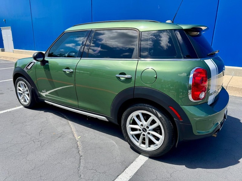 MINI Cooper Countryman S ALL4 Vehicle Image 09