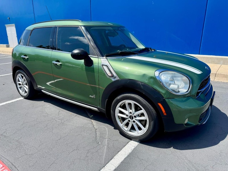 MINI Cooper Countryman S ALL4 Vehicle Image 14