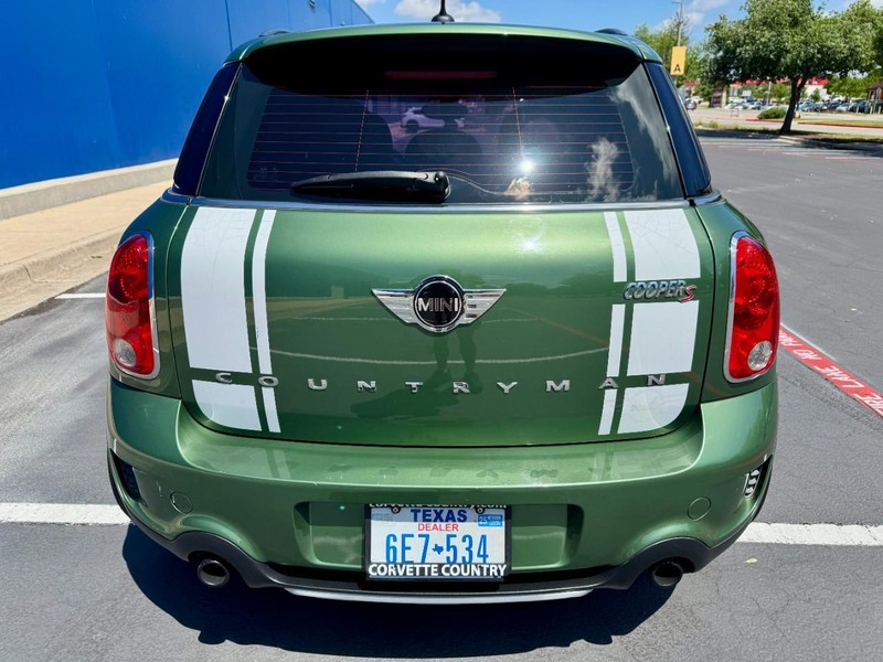MINI Cooper Countryman S ALL4 Vehicle Image 16