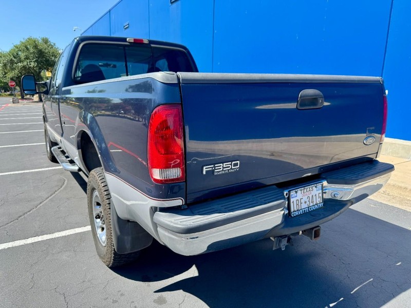Ford F-350 Super Duty SuperCab XLT 7.3 TDSL 4 Vehicle Image 10