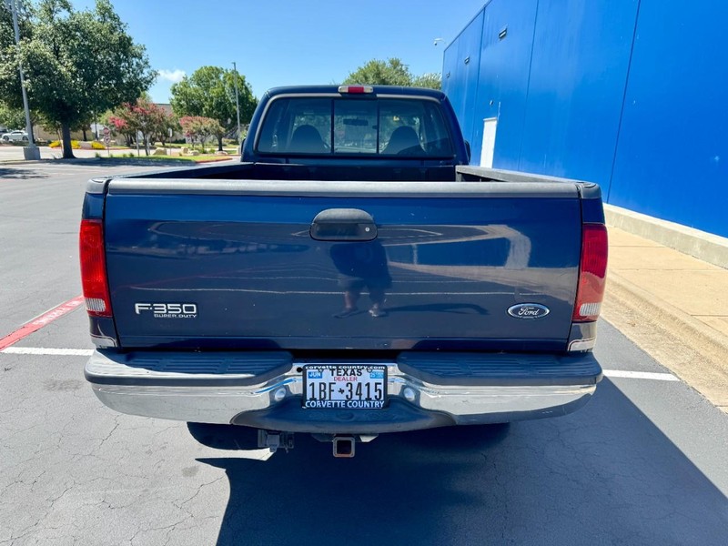 Ford F-350 Super Duty SuperCab XLT 7.3 TDSL 4 Vehicle Image 11
