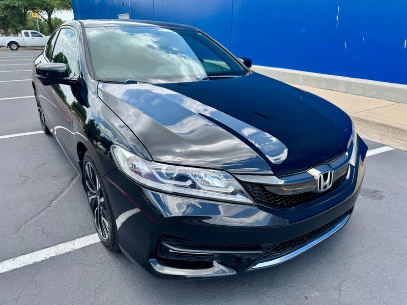 Honda Accord EX Vehicle Image 13