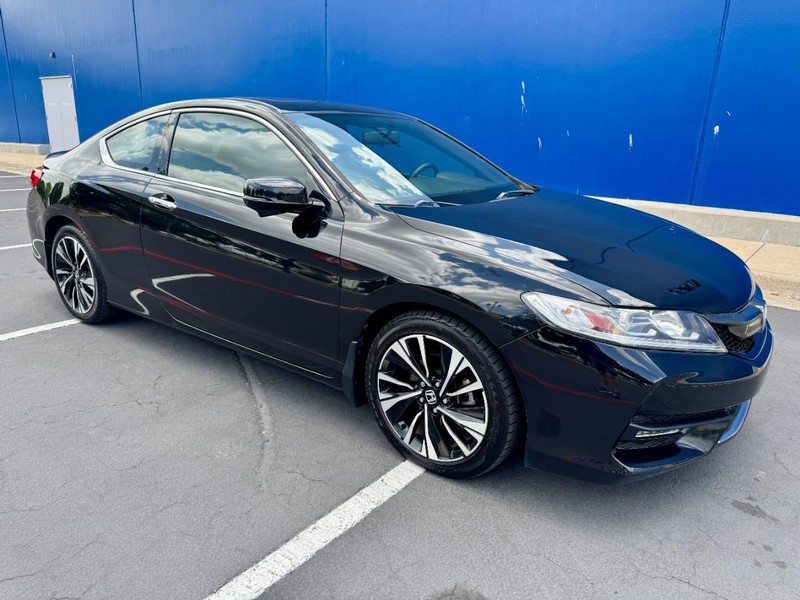 Honda Accord EX Vehicle Image 14