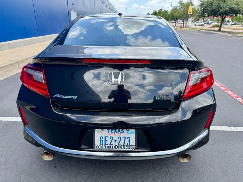 Honda Accord EX Vehicle Image 16