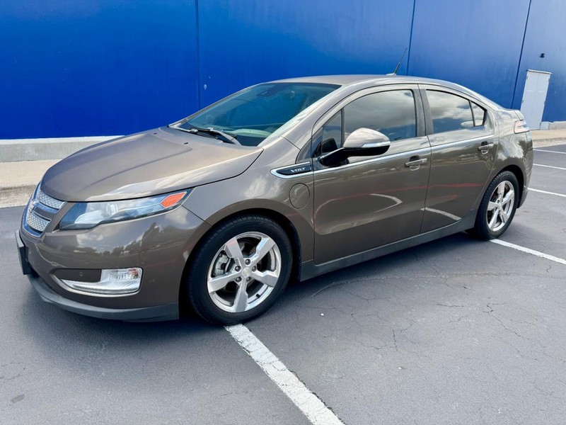 Chevrolet Volt Premier Vehicle Image 08