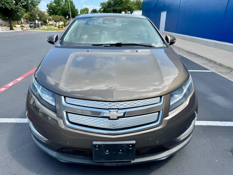 Chevrolet Volt Premier Vehicle Image 12