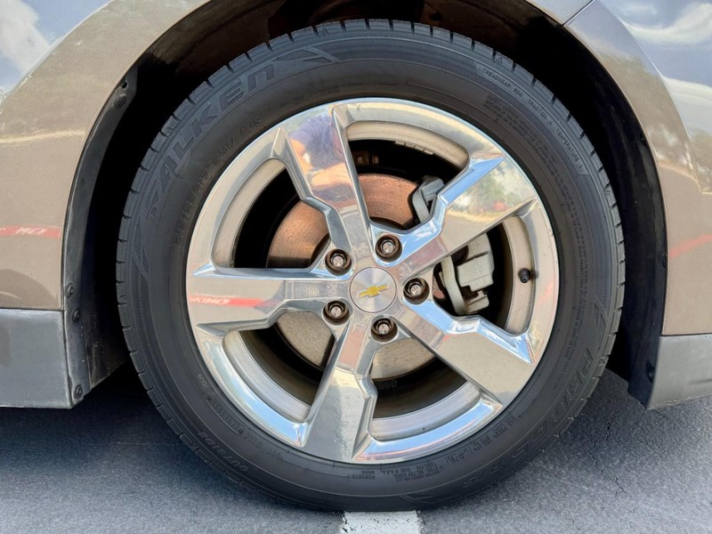 Chevrolet Volt Premier Vehicle Image 22