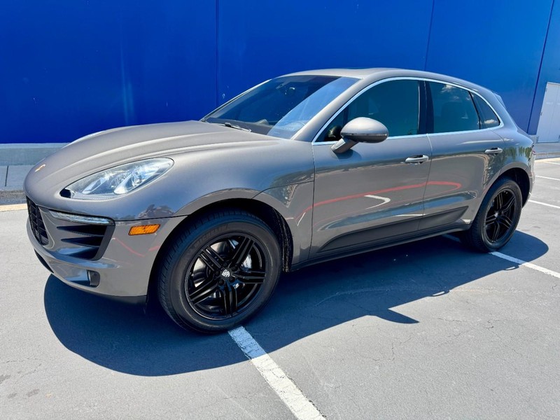 Porsche Macan S AWD Vehicle Image 08