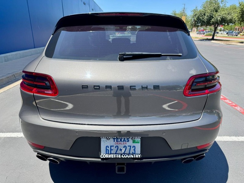 Porsche Macan S AWD Vehicle Image 16
