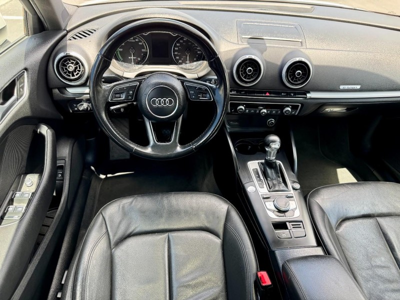 Audi A3 Sportback e-tron 1.4T I4 PHEV Premium Vehicle Image 06