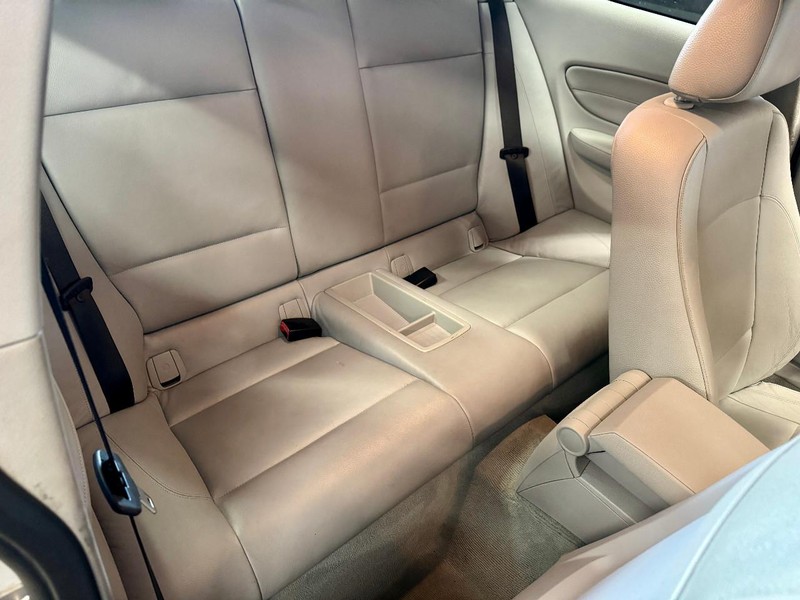 BMW 128i Vehicle Image 19