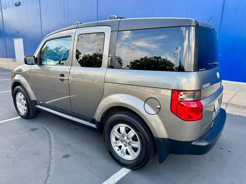 Honda Element EX 4WD Vehicle Image 09