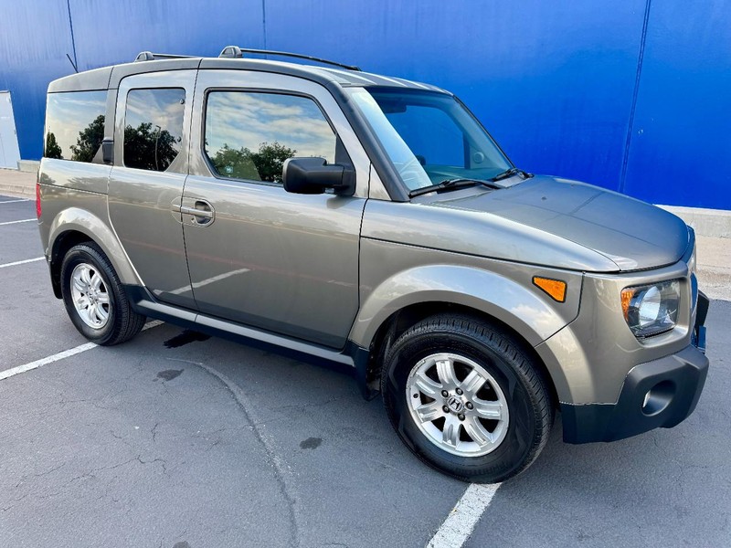 Honda Element EX 4WD Vehicle Image 14