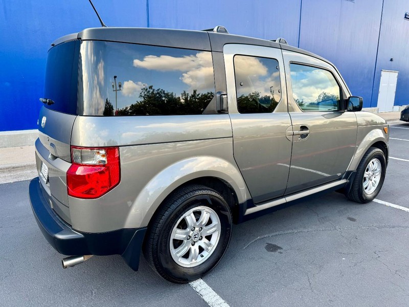 Honda Element EX 4WD Vehicle Image 15