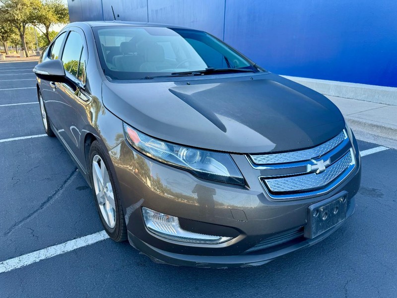 Chevrolet Volt Vehicle Image 13