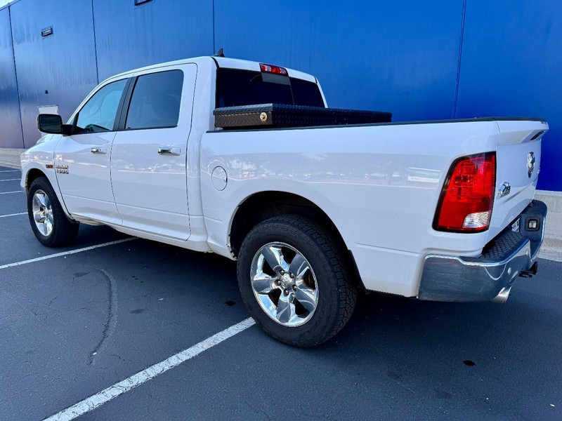 Ram 1500 Big Horn 3.0 V6 TDSL 4WD Vehicle Full-screen Gallery Image 09