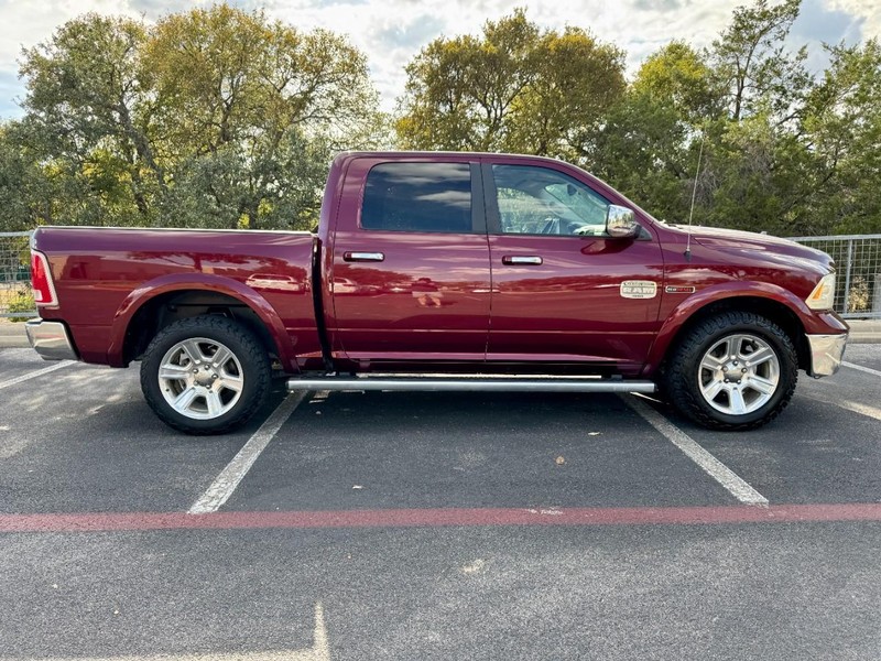 Ram 1500 Laramie Longhorn 3.0 V6 TDSL 4WD Vehicle Image 03