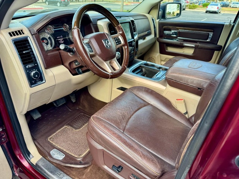 Ram 1500 Laramie Longhorn 3.0 V6 TDSL 4WD Vehicle Image 05