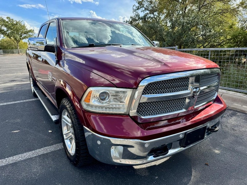 Ram 1500 Laramie Longhorn 3.0 V6 TDSL 4WD Vehicle Image 13