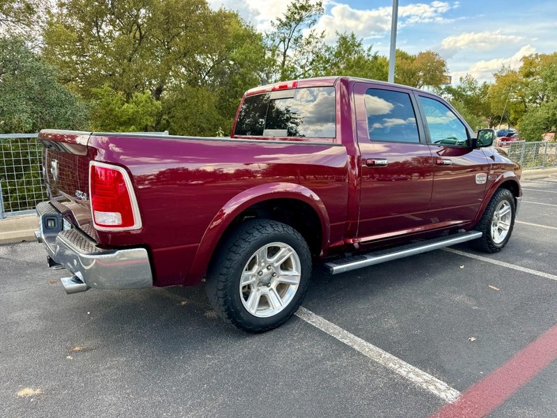 Ram 1500 Laramie Longhorn 3.0 V6 TDSL 4WD Vehicle Image 15