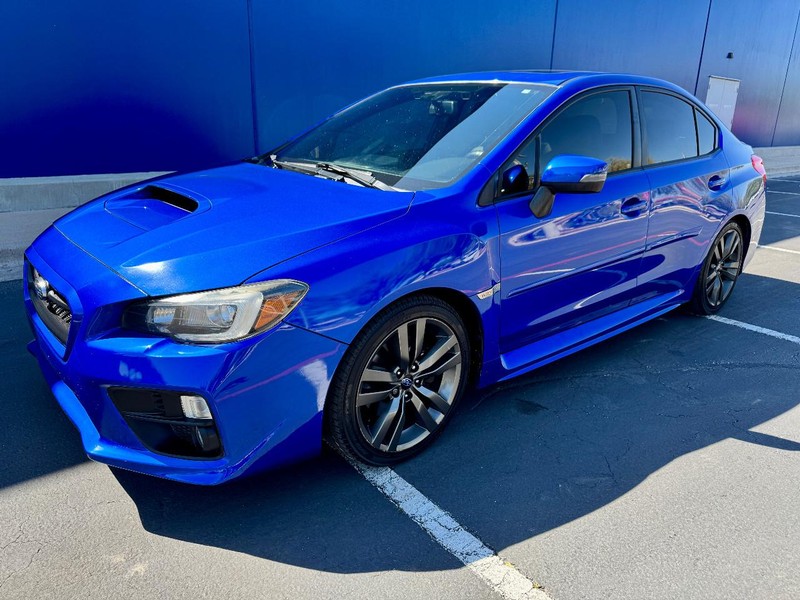 Subaru WRX Limited w/ Navigation and Eye Sight Vehicle Full-screen Gallery Image 08