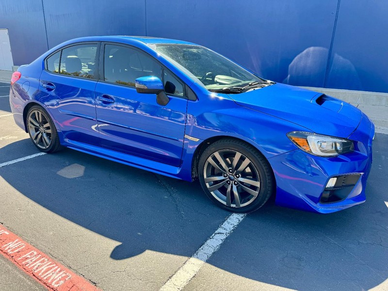 Subaru WRX Limited w/ Navigation and Eye Sight Vehicle Full-screen Gallery Image 14