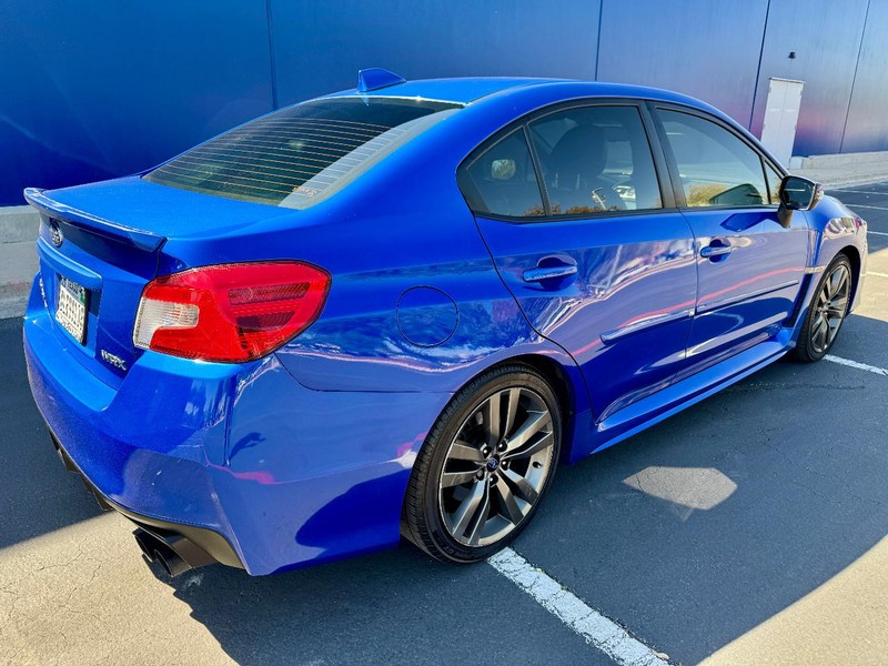 Subaru WRX Limited w/ Navigation and Eye Sight Vehicle Full-screen Gallery Image 15
