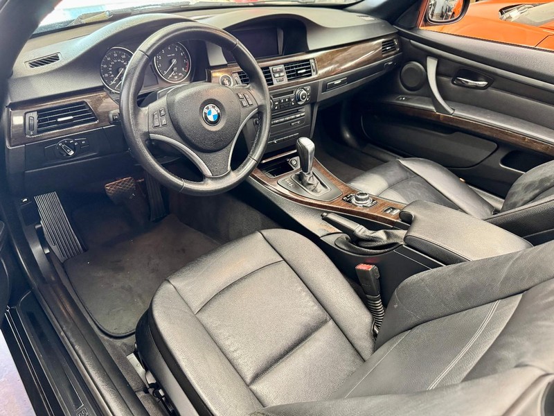 BMW 328i Vehicle Image 05