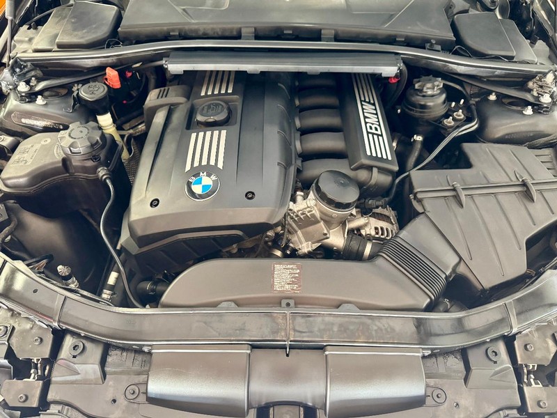 BMW 328i Vehicle Image 20