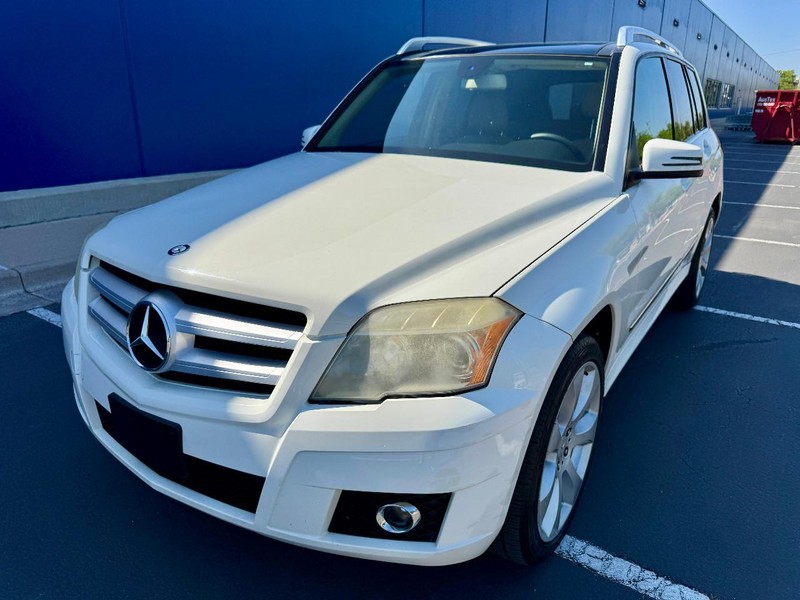 Mercedes-Benz GLK350 RWD Vehicle Image 02