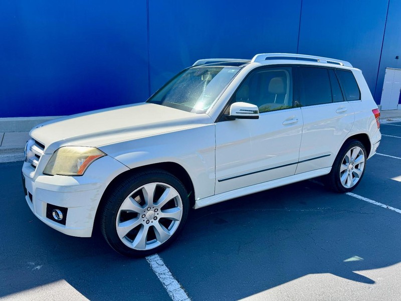 Mercedes-Benz GLK350 RWD Vehicle Image 08