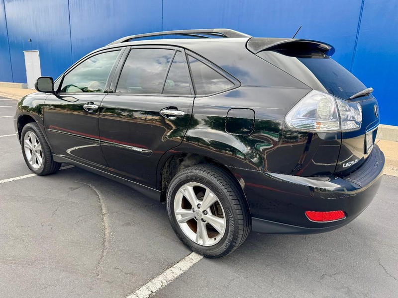 Lexus RX400h AWD Hybrid Vehicle Image 09