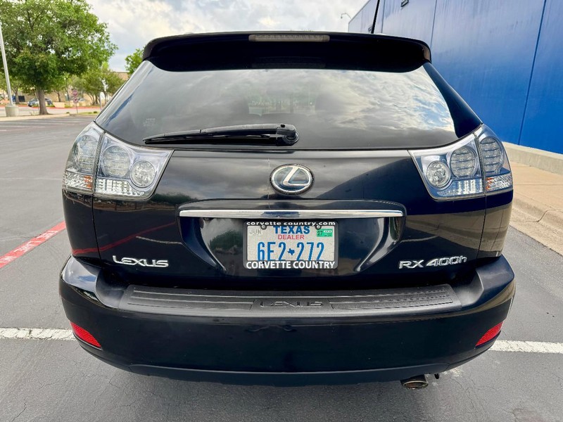 Lexus RX400h AWD Hybrid Vehicle Image 11