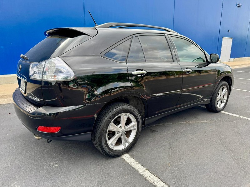 Lexus RX400h AWD Hybrid Vehicle Image 15