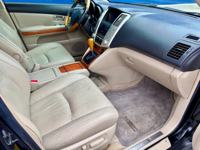 Lexus RX400h AWD Hybrid Vehicle Image 20