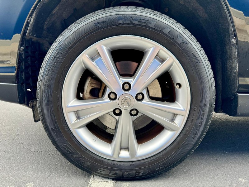 Lexus RX400h AWD Hybrid Vehicle Image 21