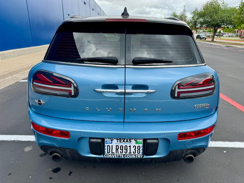 MINI Cooper Clubman S Vehicle Image 16