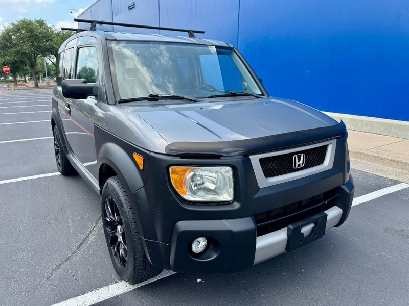 Honda Element EX 4WD 5-speed Vehicle Full-screen Gallery Image 13