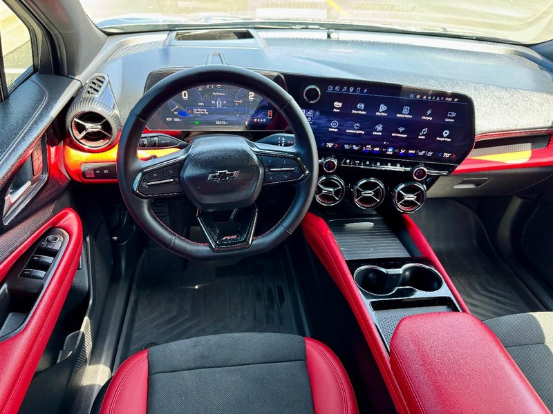 Chevrolet Blazer EV RS AWD Vehicle Image 06