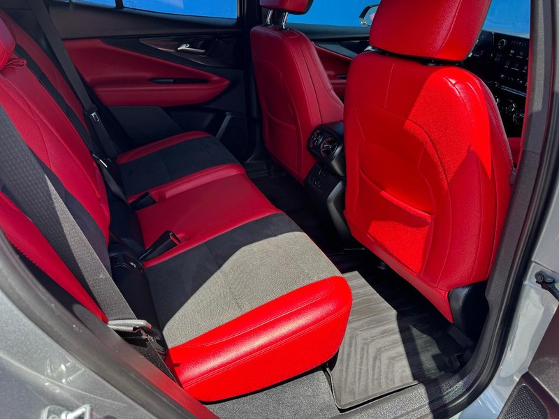 Chevrolet Blazer EV RS AWD Vehicle Image 19