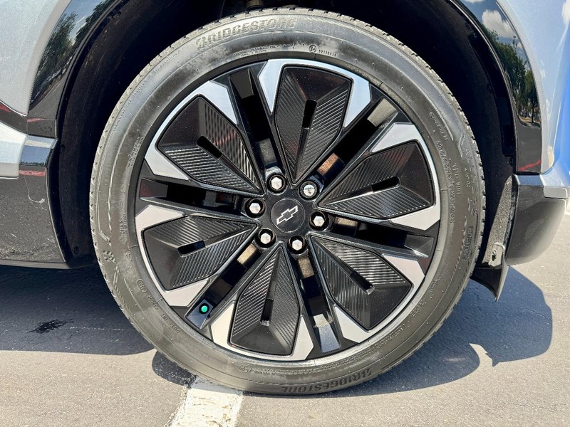 Chevrolet Blazer EV RS AWD Vehicle Image 21