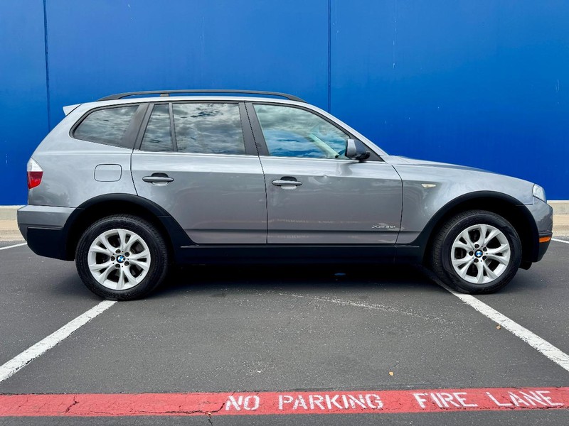 BMW X3 xDrive30i AWD Vehicle Image 03