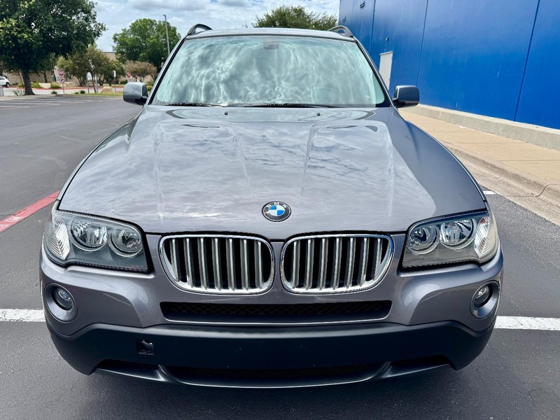 BMW X3 xDrive30i AWD Vehicle Image 12