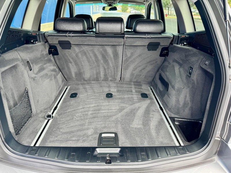 BMW X3 xDrive30i AWD Vehicle Image 18