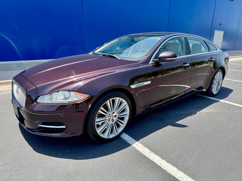 Jaguar XJL Portfolio AWD Vehicle Image 08