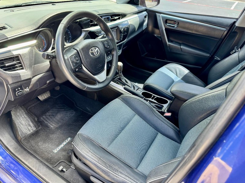 Toyota Corolla S Plus Vehicle Full-screen Gallery Image 05