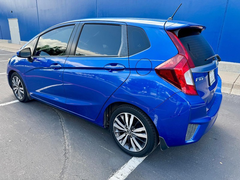 Honda Fit EX Vehicle Full-screen Gallery Image 09